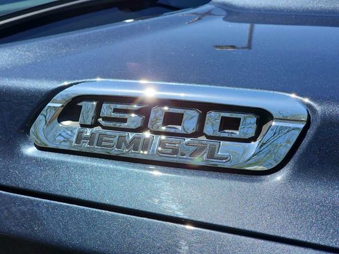 Used 2021 RAM 1500 Big Horn RWD image 11