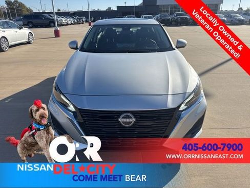 New 2025 Nissan Altima 2.5 SL image 8