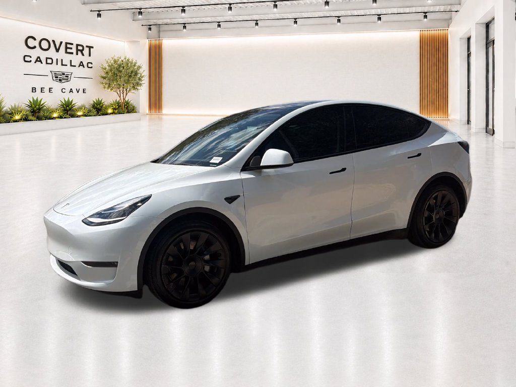 Used 2023 Tesla Model Y Long Range AWD/4WD image 4