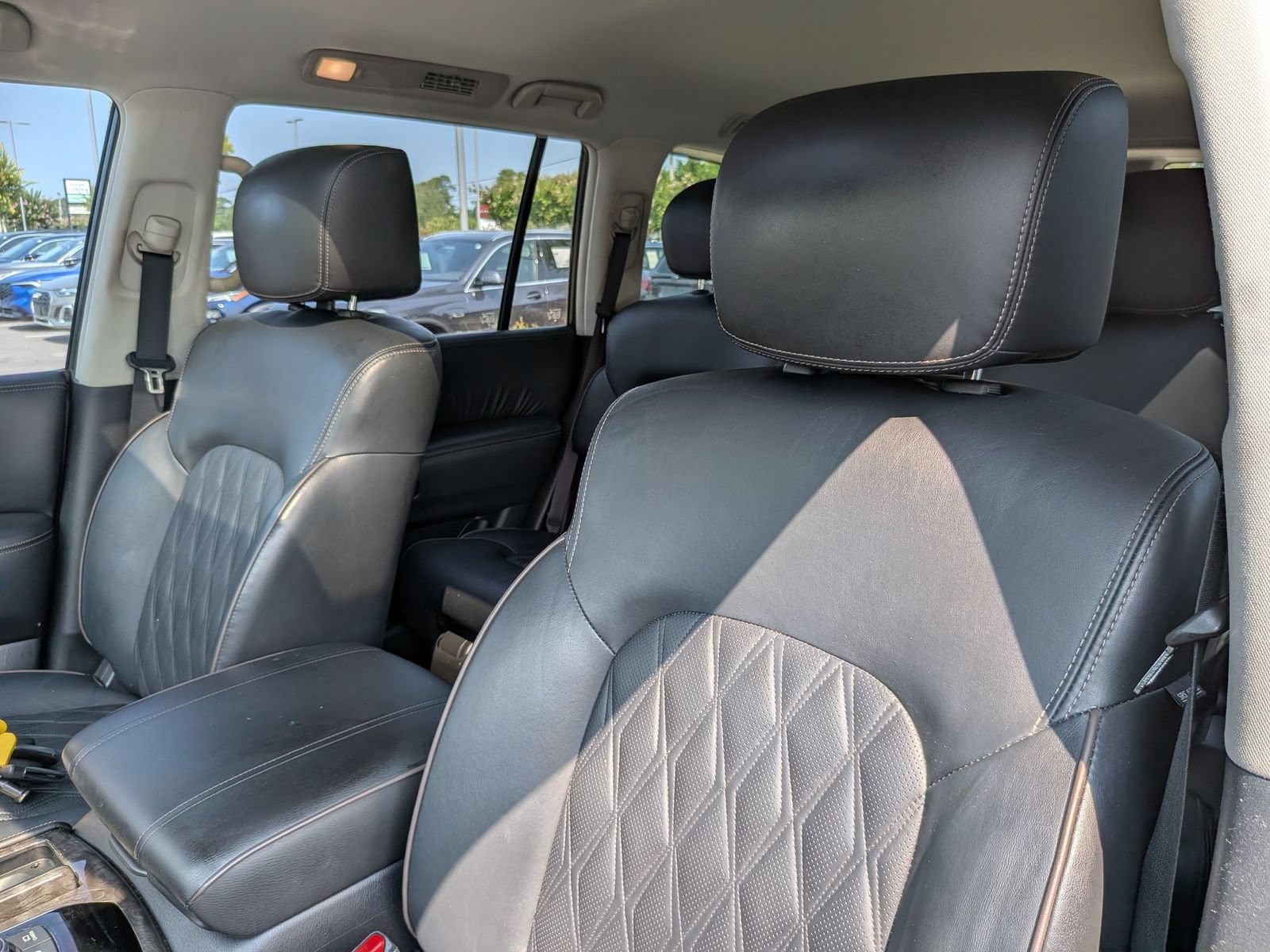 Used 2022 Nissan Armada Platinum w/ Captain's Chairs Package RWD image 15