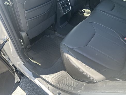 Used 2023 Subaru Forester Limited AWD/4WD image 17