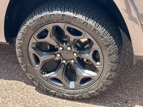 Used 2022 RAM 1500 Limited w/ Night Edition AWD/4WD image 14