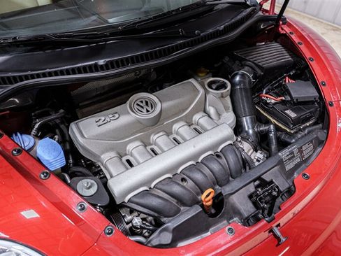 Used 2008 Volkswagen Beetle SE FWD image 27