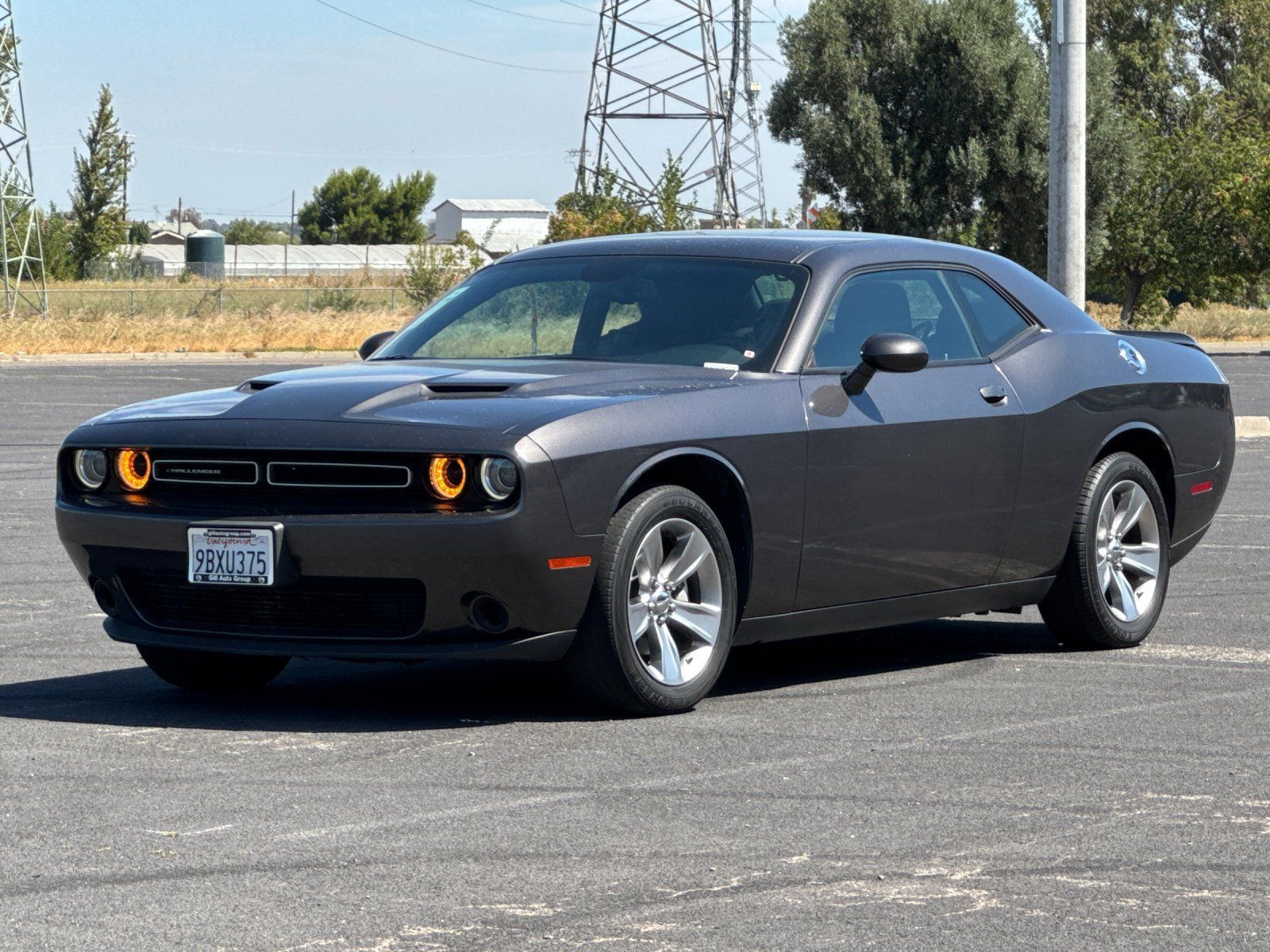 Used 2022 Dodge Challenger SXT RWD image 8