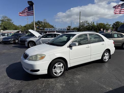 Used 2006 Toyota Corolla LE image 5