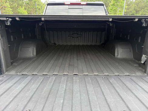 Used 2022 Chevrolet Silverado 1500 RST AWD/4WD image 29