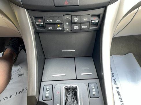 Used 2009 Acura TSX Sedan FWD image 10