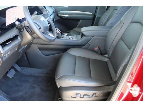 New 2025 Cadillac XT4 Premium Luxury w/ Cold Weather Package image 8