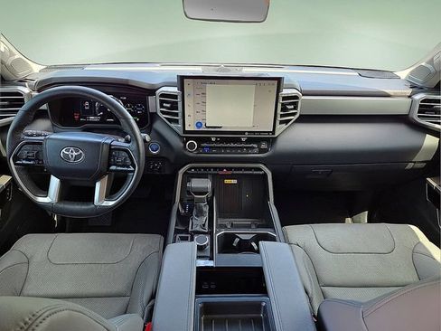 Used 2024 Toyota Tundra Limited AWD/4WD image 14