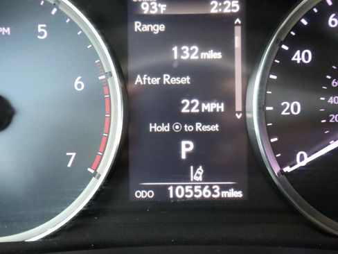 Used 2018 Lexus IS 300 w/ Premium Package RWD image 20