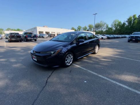 Used 2024 Toyota Corolla LE FWD image 7