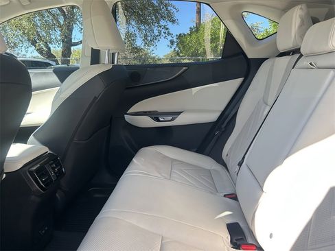 Used 2025 Lexus NX 300h AWD w/ Luxury Package image 14