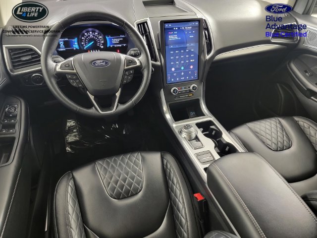 Certified 2024 Ford Edge Titanium AWD/4WD image 33