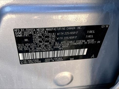 Used 2017 Toyota RAV4 LE image 36