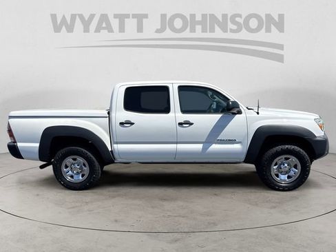 Used 2014 Toyota Tacoma PreRunner w/ Convenience Package RWD image 6