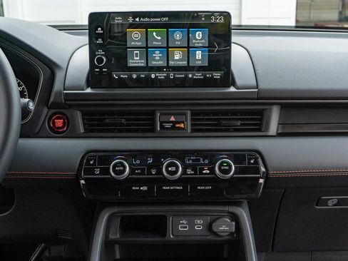 New 2025 Honda Pilot TrailSport image 21