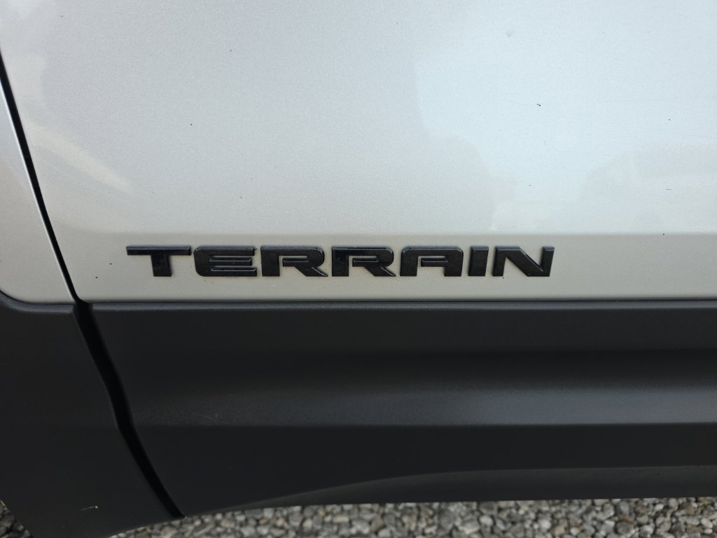 Used 2021 GMC Terrain SLE w/ Elevation Edition AWD/4WD image 9
