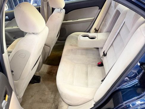 Used 2009 Ford Fusion SE FWD image 30