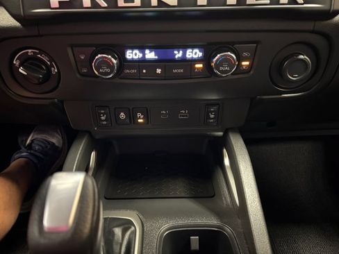 Certified 2025 Nissan Frontier SV w/ SV Convenience Package AWD/4WD image 20