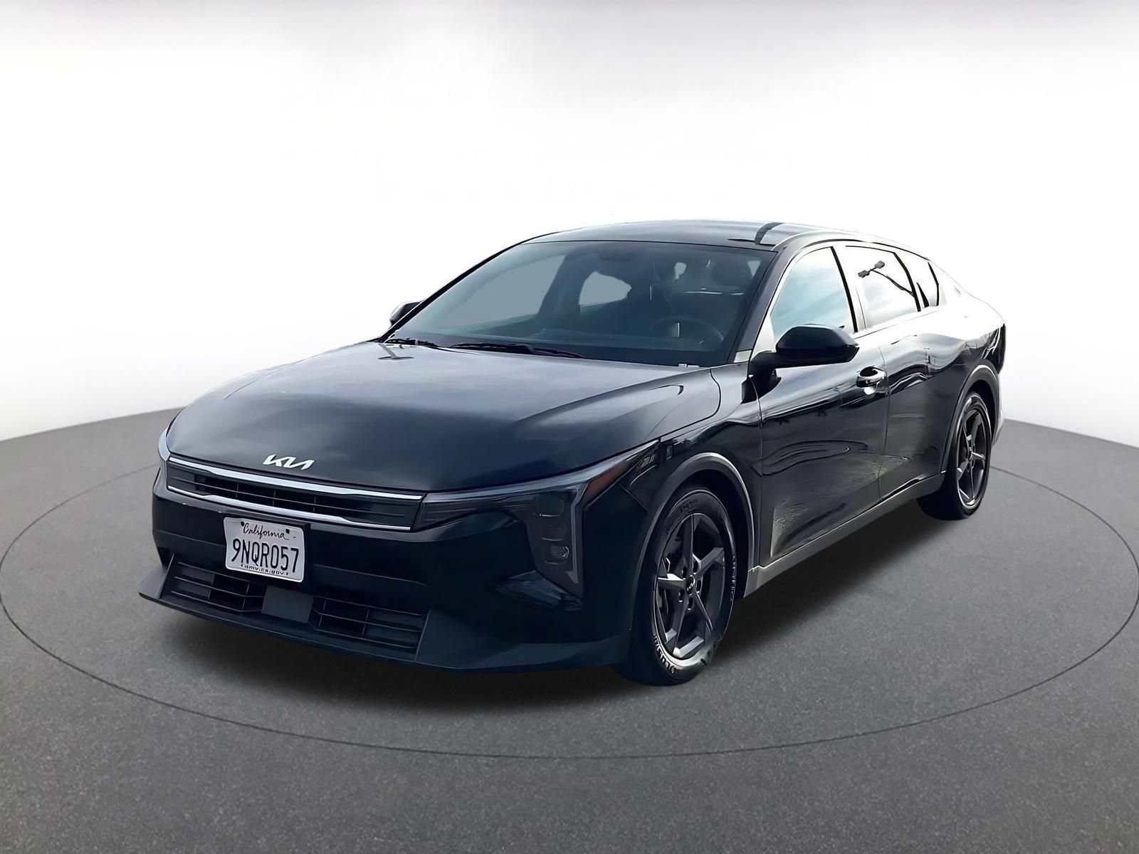 Used 2025 Kia K4 FWD image 6