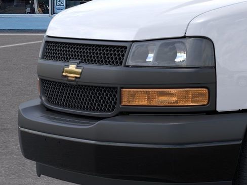 New 2026 Chevrolet Express 3500 Extended w/ Driver Convenience Package RWD image 13