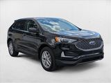 Used 2024 Ford Edge SEL image 3