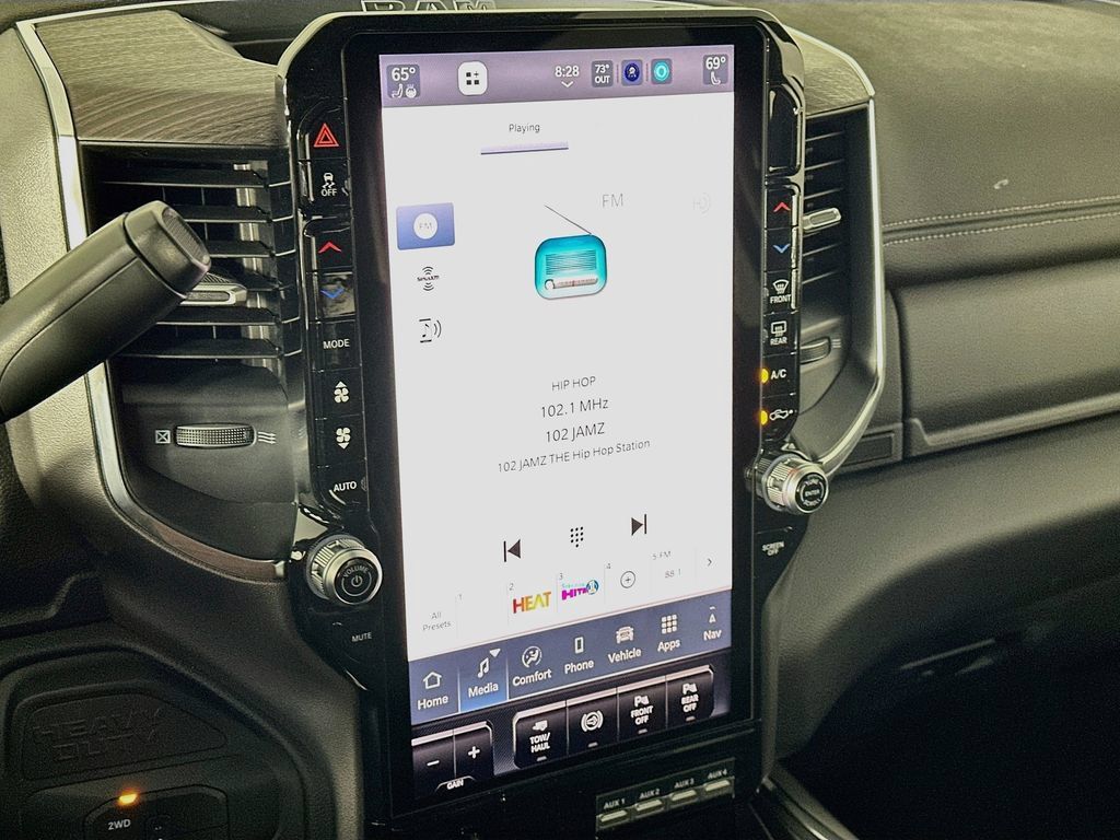 New 2026 RAM 3500 Laramie AWD/4WD image 13