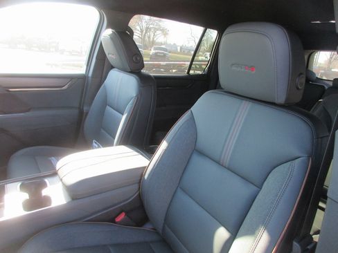 New 2026 GMC Acadia AT4 image 13