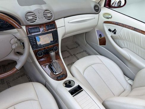 Used 2008 Mercedes-Benz CLK 350 Cabriolet image 26