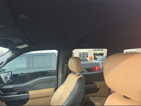Used 2022 Ford F150 Lariat AWD/4WD image 8