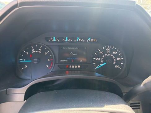 Used 2020 Ford F150 XL w/ Equipment Group 101A Mid image 3