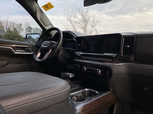 Used 2023 GMC Sierra 1500 Elevation image 6