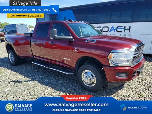 Used 2020 RAM 3500 Tradesman w/ Chrome Appearance Group AWD/4WD image 5