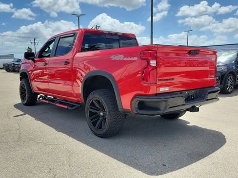 Used 2023 Chevrolet Silverado 1500 ZR2 w/ Technology Package image 4