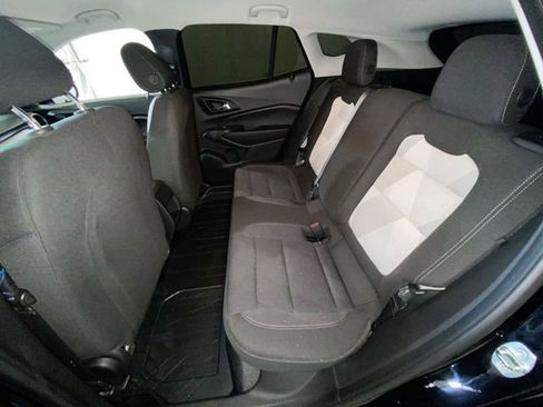 Used 2024 Chevrolet Trax LS w/ LS Convenience Package FWD image 13
