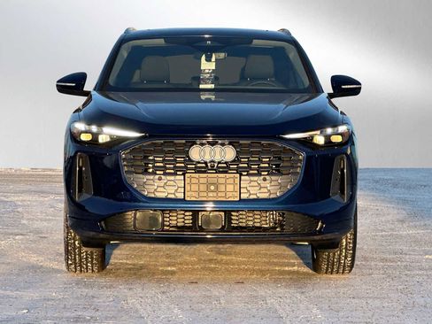 New 2025 Audi Q5 Premium Plus image 8