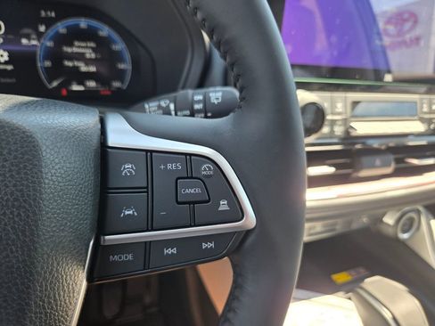 New 2026 Toyota Grand Highlander FWD image 27