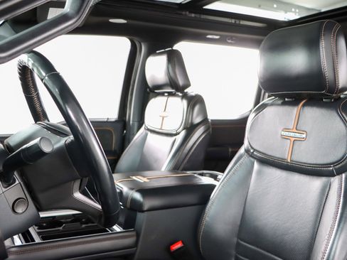 Used 2024 Ford F250 Platinum image 27