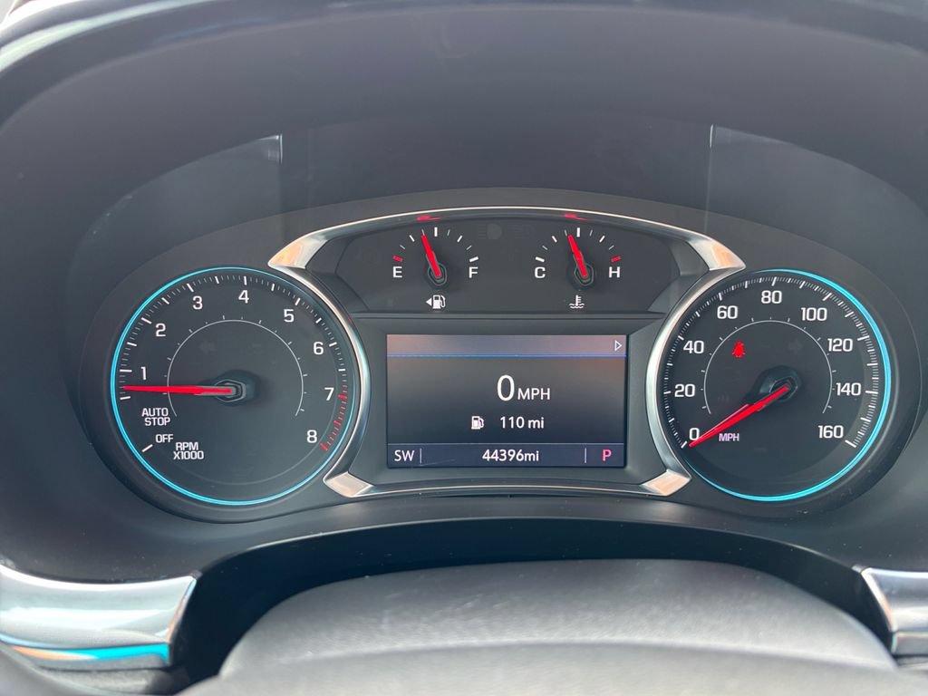 Used 2023 Chevrolet Traverse LT FWD image 29