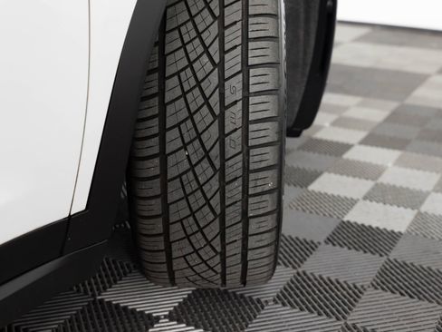 Used 2020 Tesla Model X Long Range image 46