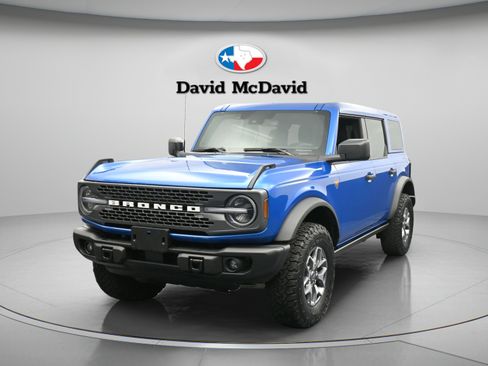 Used 2025 Ford Bronco Badlands AWD/4WD image 4