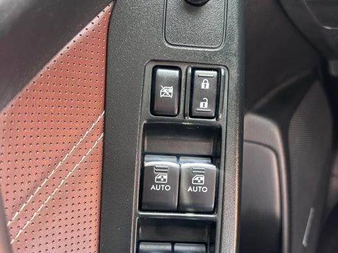 Used 2018 Subaru Forester 2.0XT Touring AWD/4WD image 7