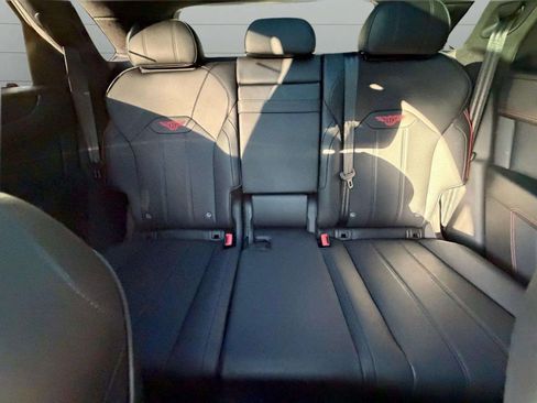 Certified 2024 Bentley Bentayga image 16