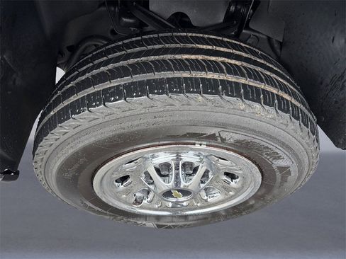 Used 2013 Chevrolet Silverado 3500 W/T image 9