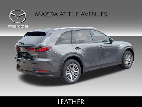Certified 2025 MAZDA CX-90 3.3 Turbo w/ Preferred Package image 5