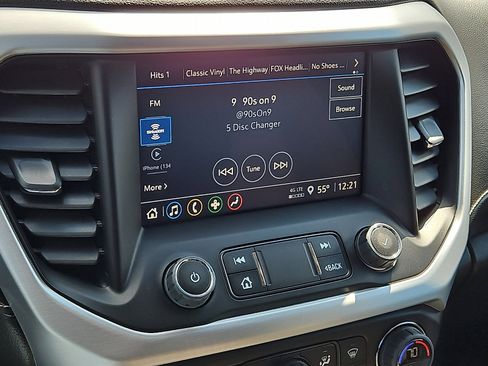 Used 2023 GMC Acadia SLE w/ Driver Convenience Package FWD image 16