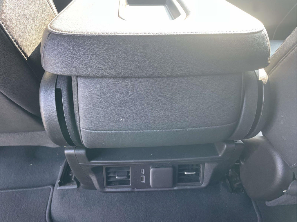 Used 2025 GMC Sierra 1500 SLT AWD/4WD image 11