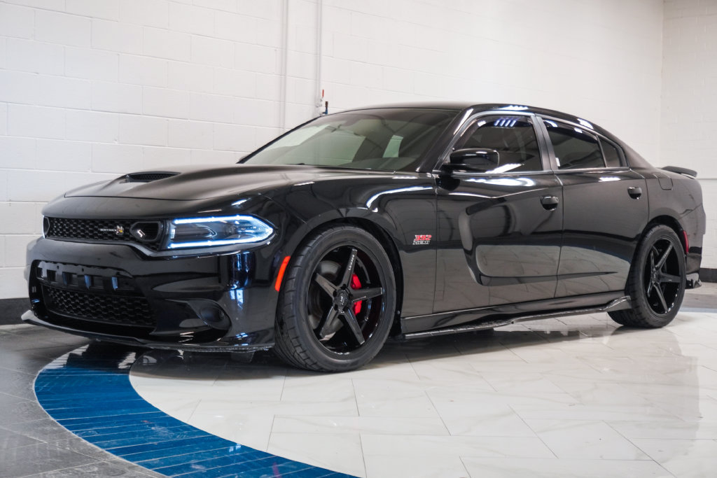 Used 2022 Dodge Charger Scat Pack w/ Driver Convenience Group RWD image 4