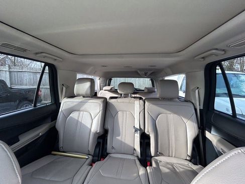 Used 2024 Ford Expedition Max Limited image 21