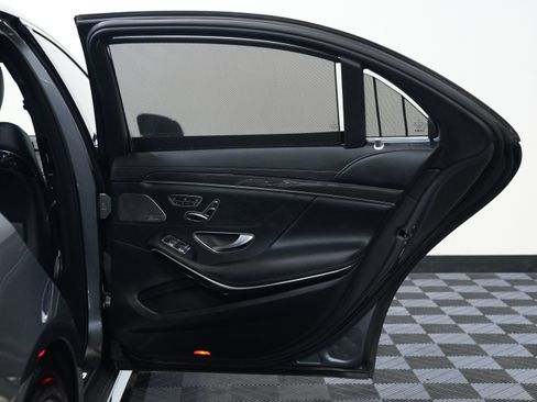 Used 2020 Mercedes-Benz S 63 AMG 4MATIC Sedan image 29